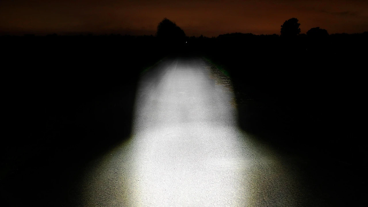 Busch-mueller Lumotec IQ2 Eyc T Senso Plus LED Frontlicht Mit StVZO-Zulassung 9 Busch-mueller Lumotec IQ2 Eyc T Senso Plus LED Frontlicht Mit StVZO-Zulassung - Image 7