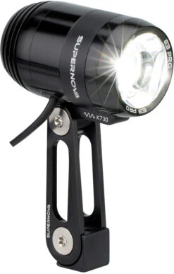 Supernova E3 Pro 2 LED Frontlicht Mit StVZO-Zulassung